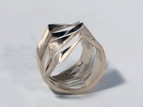 Anillo "Antiprisma 909"